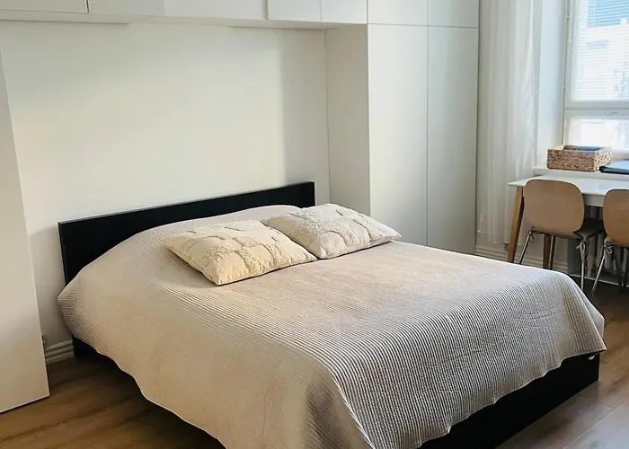 Cozy In The Location At Center Helsinki