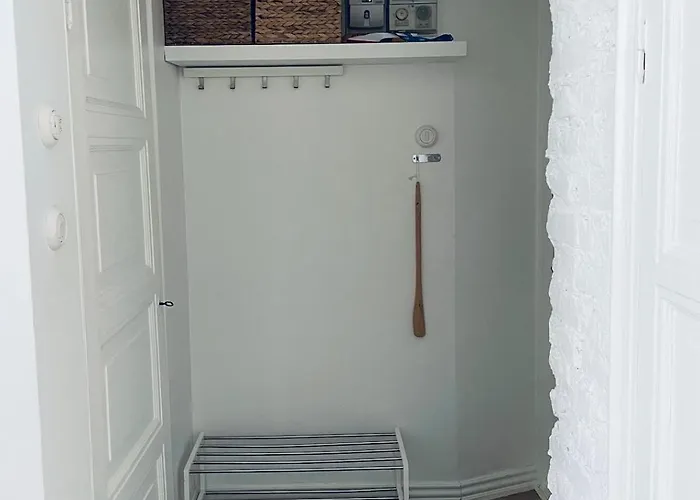 Cozy In The Location At Center דירה *